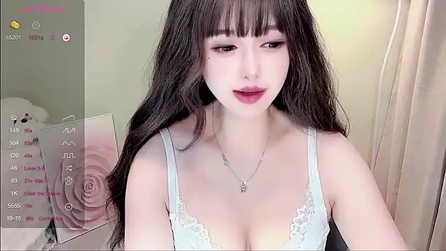 Snapshot of Dolv_1o chatting on January 7, 11:58 am Dolv 1o online show from January 7, 11:58 am