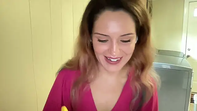 Snapshot of sexylilly69 chatting on July 16, 7:53 pm sexylilly69 online show from July 16, 7:53 pm