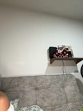 Snapshot of Zarah_Blare chatting on December 26, 3:06 am Zarah Blare online show from December 26, 3:06 am