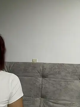 Snapshot of Zarah_Blare chatting on February 3, 11:05 pm Zarah Blare online show from February 3, 11:05 pm