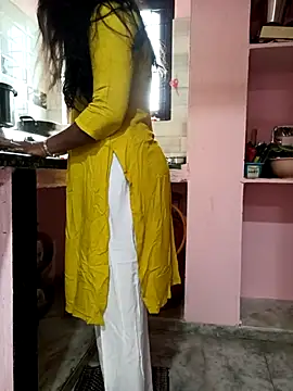 Snapshot of indian-adhaya chatting on November 13, 6:12 am indian-adhaya online show from November 13, 6:12 am