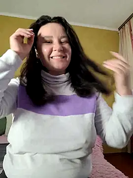 AlexaLexie online show from November 3, 6:36 am