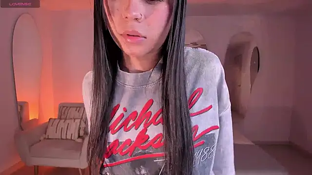 GigiLee  online show from December 22, 11:54 am