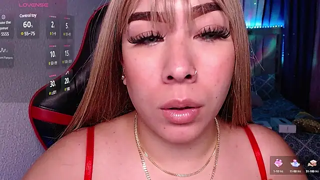 leahtemptation3 online show from January 7, 1:38 am