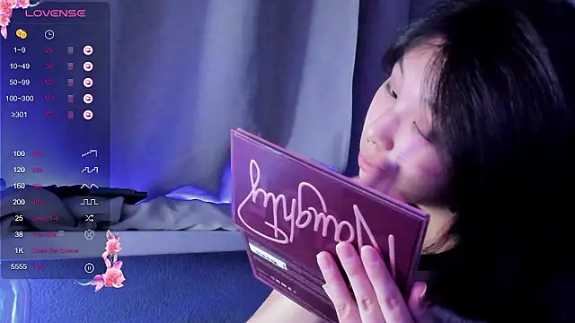 maydaykimmy online show from December 8, 8:25 pm