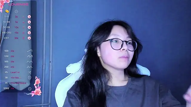 maydaykimmy online show from December 18, 2:42 am