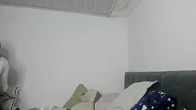 Snapshot of Laflaka22 chatting on September 14, 12:54 am Laflaka22 online show from September 14, 12:54 am