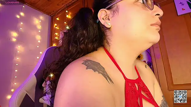 Snapshot of eva_rosse69 chatting on July 24, 12:03 pm eva rosse69 online show from July 24, 12:03 pm