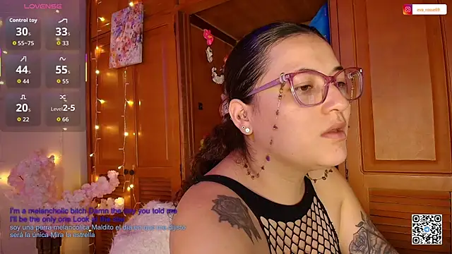 Snapshot of eva_rosse69 chatting on July 25, 11:08 am eva rosse69 online show from July 25, 11:08 am