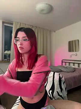 Snapshot of Evangeline_Lawrence_ chatting on February 12, 2:43 pm Evangeline Lawrence online show from February 12, 2:43 pm