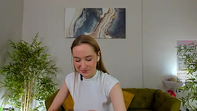 Sweett Monica online show from March 2, 5:08 am