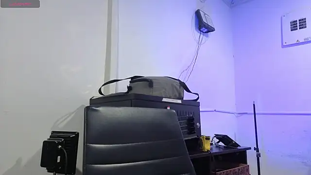 JuanCamiilo 66 online show from June 11, 2:53 am