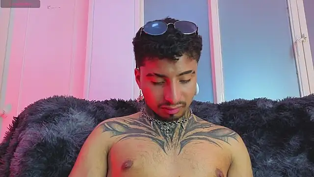 JuanCamiilo 66 online show from July 12, 4:14 am