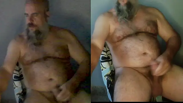 Snapshot of SexWorkerX chatting on October 6, 10:40 pm SexWorkerX online show from October 6, 10:40 pm