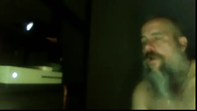 Snapshot of SexWorkerX chatting on October 25, 5:26 am SexWorkerX online show from October 25, 5:26 am