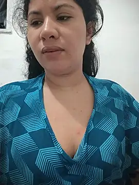 Yara0k online show from July 31, 7:30 am