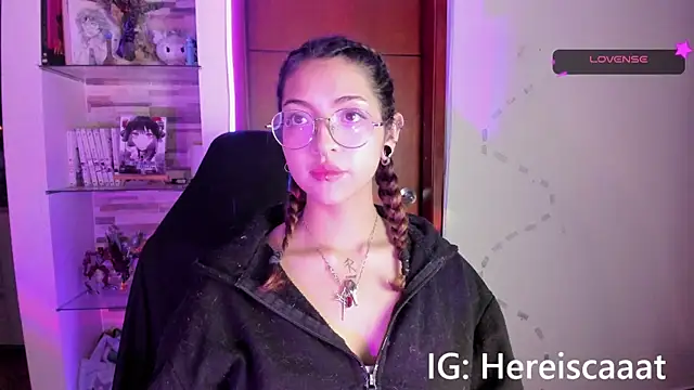 Snapshot of cataleya_kyuu__ chatting on December 3, 4:58 am cataleya kyuu online show from December 3, 4:58 am