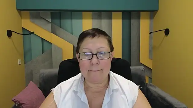 Snapshot of BarbaraTurners chatting on January 7, 12:55 am BarbaraTurners online show from January 7, 12:55 am