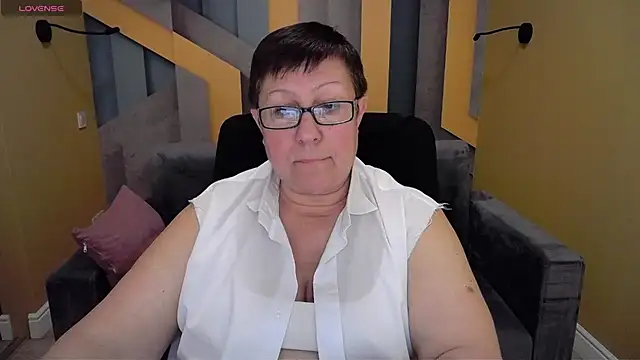 Snapshot of BarbaraTurners chatting on January 12, 9:40 pm BarbaraTurners online show from January 12, 9:40 pm