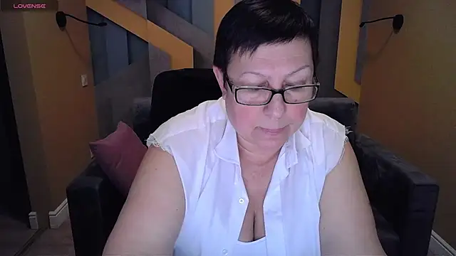 Snapshot of BarbaraTurners chatting on January 28, 3:57 am BarbaraTurners online show from January 28, 3:57 am