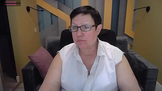 Snapshot of BarbaraTurners chatting on February 3, 10:21 pm BarbaraTurners online show from February 3, 10:21 pm