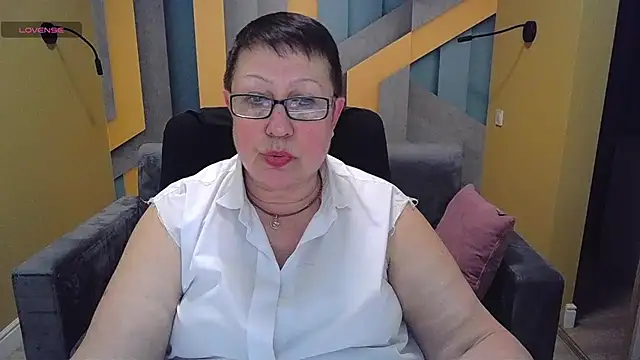 Snapshot of BarbaraTurners chatting on March 21, 6:40 pm BarbaraTurners online show from March 21, 6:40 pm