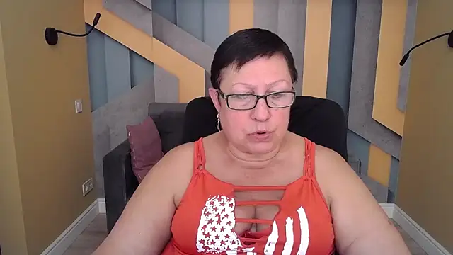 Snapshot of BarbaraTurners chatting on October 6, 7:00 pm BarbaraTurners online show from October 6, 7:00 pm