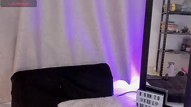 noemi foxxx online show from July 19, 3:38 pm