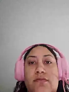 honeeyyy pot online show from March 12, 5:24 am