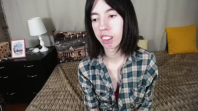 Snapshot of Unusual_G chatting on January 10, 11:22 am Unusual G online show from January 10, 11:22 am