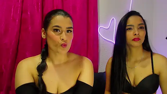 agatha lovee online show from December 6, 1:40 am