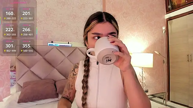 Arianavillada online show from November 20, 3:18 am