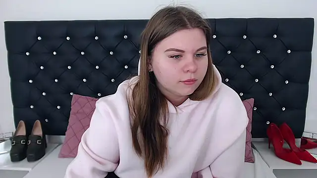 AbbyPleasure online show from February 11, 7:54 am