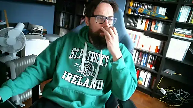 Snapshot of MeSteff chatting on January 18, 1:18 pm MeSteff online show from January 18, 1:18 pm