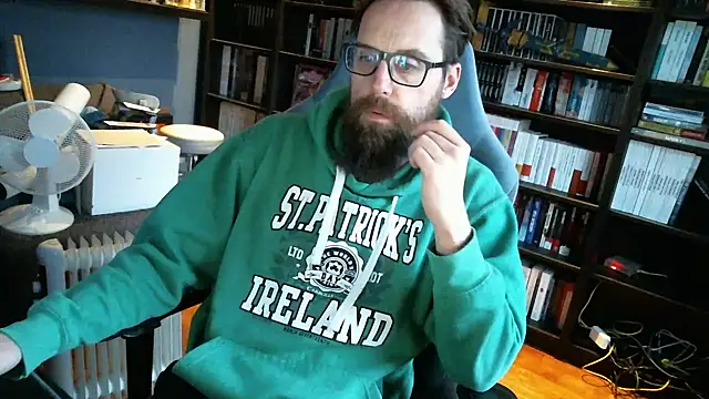 Snapshot of MeSteff chatting on January 19, 3:32 pm MeSteff online show from January 19, 3:32 pm