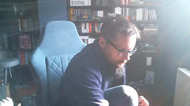 Snapshot of MeSteff chatting on March 16, 8:43 am MeSteff online show from March 16, 8:43 am