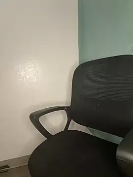 Snapshot of CharismaaBanx chatting on December 7, 8:11 am CharismaaBanx online show from December 7, 8:11 am