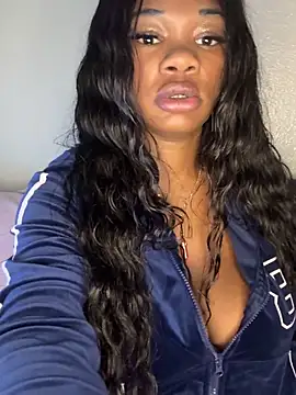 Snapshot of CharismaaBanx chatting on March 22, 7:17 pm CharismaaBanx online show from March 22, 7:17 pm