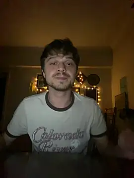 oguuxum online show from March 22, 9:29 pm