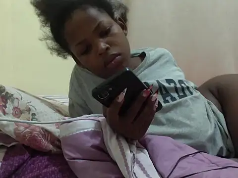 queen-sasha online show from February 7, 6:50 am