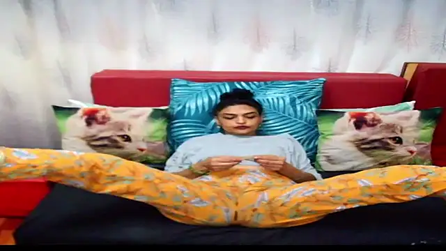 Indian Blaze00 online show from February 15, 7:27 am