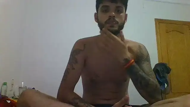 Snapshot of Darylpollalarga chatting on July 14, 10:37 pm Darylpollalarga online show from July 14, 10:37 pm