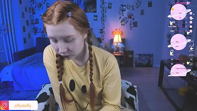 CallMeEffy1 online show from October 25, 8:03 pm