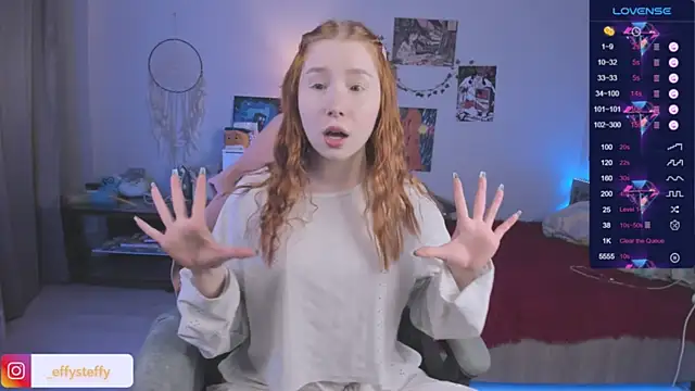 Snapshot of CallMeEffy1 chatting on February 13, 5:42 pm CallMeEffy1 online show from February 13, 5:42 pm