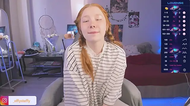 Snapshot of CallMeEffy1 chatting on March 14, 1:27 pm CallMeEffy1 online show from March 14, 1:27 pm