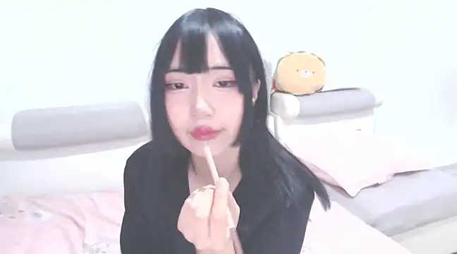 Snapshot of your_angela chatting on March 15, 12:13 pm your angela online show from March 15, 12:13 pm