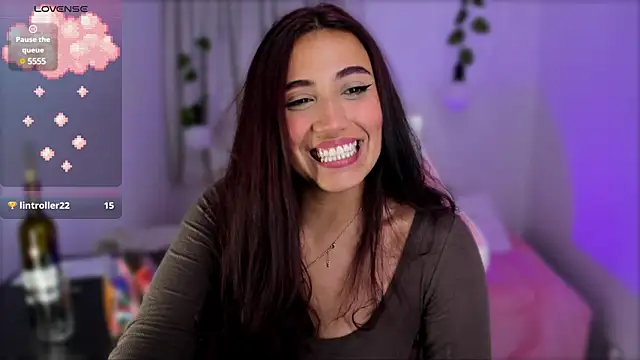 veronicaxx69 online show from December 31, 5:33 am