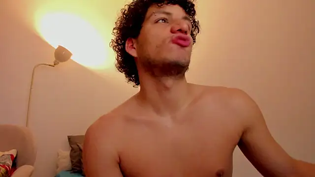 Curlblue online show from November 16, 5:02 am