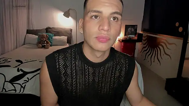 Curlblue online show from April 30, 2:51 am