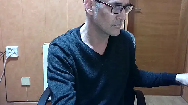 Snapshot of Lia_Y_PatrickX chatting on November 2, 9:06 pm Lia Y PatrickX online show from November 2, 9:06 pm